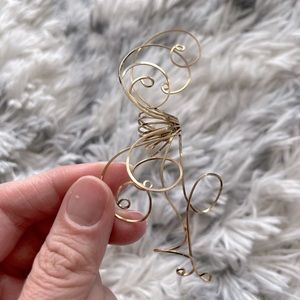 Ear cuff, gold, 2 inches plus